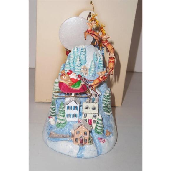 The Sleeping Village Hallmark Christmas Ornament 2006 -011431 - Picture 2 of 4